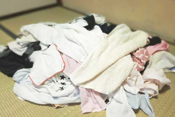 畳と洗濯物